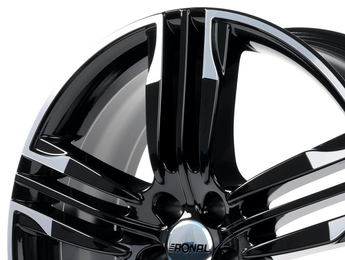 Ronal R58 Schwarz-Hornkopiert