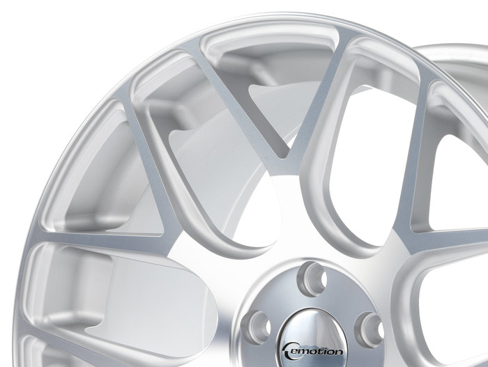Emotion Wheels Mash silver matt